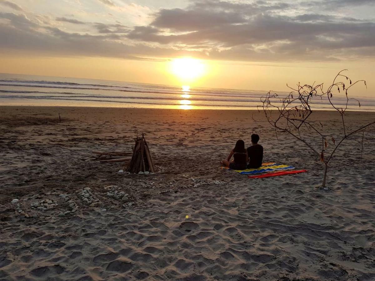 Hostal Mirada Al Mar Las Tunas Екстериор снимка